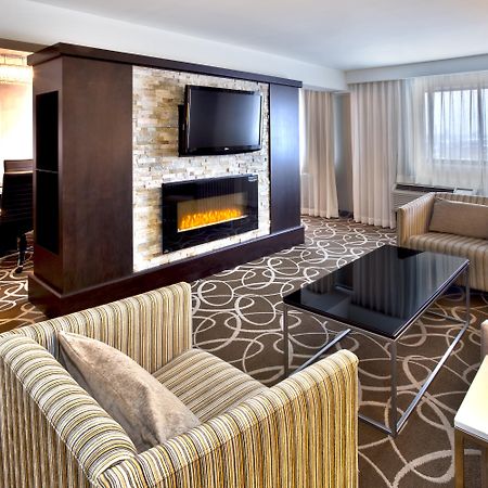 Crowne Plaza Kitchener-Waterloo, An Ihg Hotel Eksteriør billede